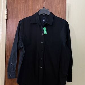 GAP Women's Black Button-Down Blouse
